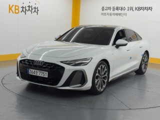 아우디 A6 (C8)