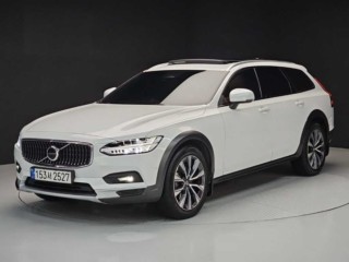볼보 V90 크로스컨트리
