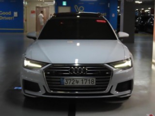 아우디 A6 (C8)