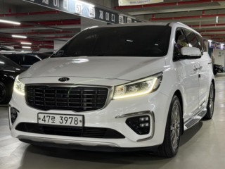 수원 중고차 기아 더 뉴 카니발 디젤 7인승 리무진 프레지던트 2019.06식 132,317km