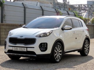 수원 중고차 기아 스포티지 4세대 (QL) 디젤 1.7 2WD 노블레스 2016.07식 216,377km