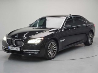 BMW 7시리즈 (F01)