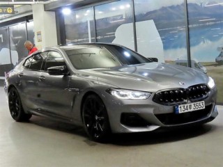 BMW 8시리즈 (G15)
