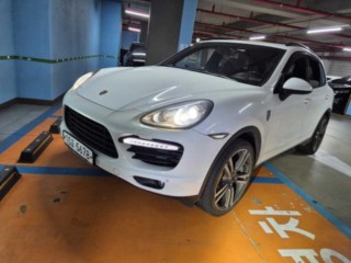 수원 중고차 포르쉐 뉴 카이엔 3.0 디젤 2013.10식 271,000km