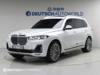 BMW X7 (G07)
