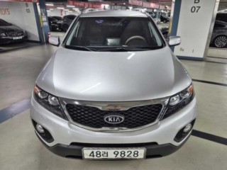 수원 중고차 기아 쏘렌토 R 디젤 2WD 2.0 TLX 2010.09식 117,377km