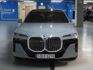 수원 중고차 BMW 7시리즈 (G70) 740i sDrive M 스포츠 2023.07식 57,156km
