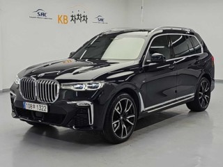 BMW X7 (G07)