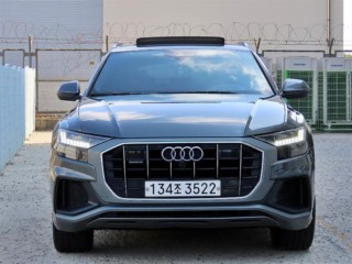 아우디 Q8