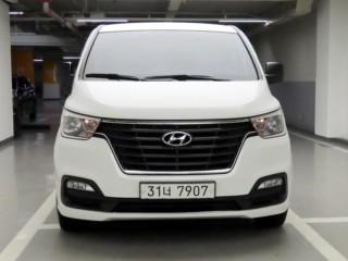 수원 중고차 현대 더 뉴 그랜드 스타렉스 2WD 어반 9인승 2019.01식 111,597km