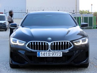 BMW 8시리즈 (G15)