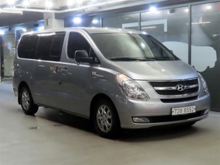 수원 중고차 현대 그랜드 스타렉스 12인승 왜건 2014.09식 119,880km