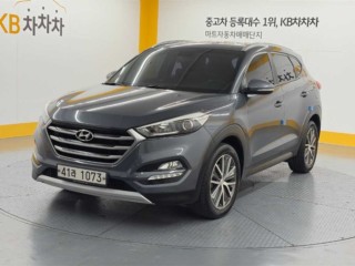 수원 중고차 현대 올뉴투싼 디젤 2.0 2WD 2017.01식 136,800km