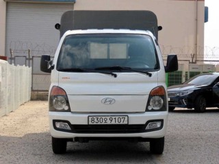 수원 중고차 소형화물 [카고]포터2 1.0톤/일반캡/초장축/(CRDi) 2012.10식 83,436km