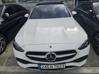 벤츠 C클래스 C300 4MATIC 아방가르드 2023년 09월 중고차 외관
