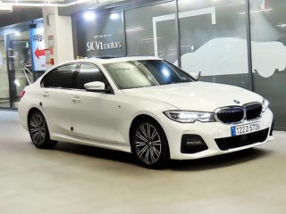 수원 중고차 BMW 3시리즈 (G20) 320i M 스포츠 2021.07식 95,476km