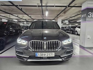 BMW X5 (G05)