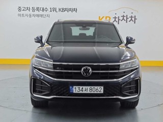 수원 중고차 폭스바겐 투아렉 3세대 3.0 TDI 프레스티지 2024.07식 39,270km