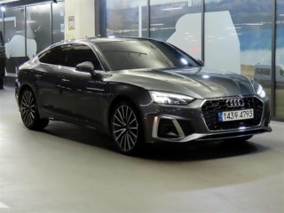 아우디 A5 (F5)
