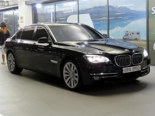 BMW 7시리즈 (F01)