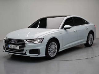 아우디 A6 (C8)