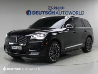 수원 중고차 링컨 에비에이터 2세대 3.0 블랙라벨 AWD 2021.10식 32,086km