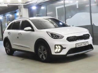 수원 중고차 기아 더 뉴 니로 1.6 HEV 프레스티지 2021.08식 97,035km