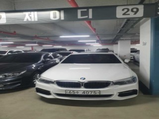 BMW 5시리즈 (G30) 520d M 스포츠 플러스 2017년 07월 중고차 외관