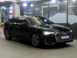 아우디 A6 (C8)