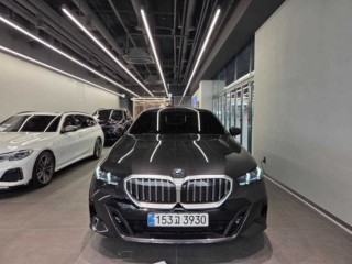 BMW 5시리즈 (G60) 530i xDrive 중고차 사진 1