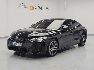 아우디 A5 (B10)