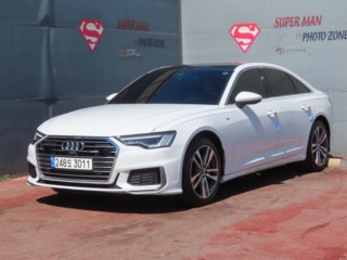 아우디 A6 (C8)