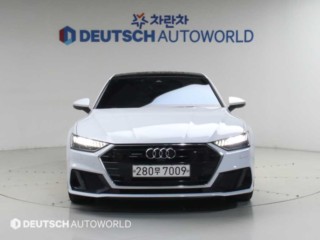 아우디 A7 (4K)