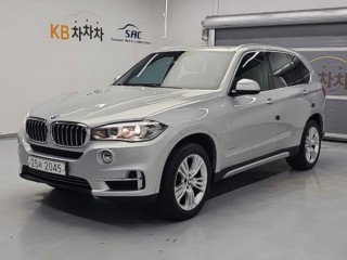 BMW X5 (F15)