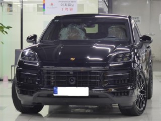 포르쉐 카이엔(PO536)
