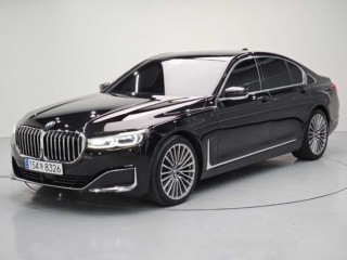 수원 중고차 BMW 7시리즈 (G11) 730d xDrive 디자인 퓨어 엑설런스 2021.07식 64,000km