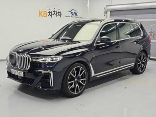 BMW X7 (G07)