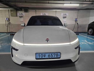 모델 Y 롱 레인지 사진 1