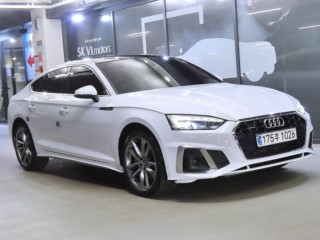 아우디 A5 (F5)