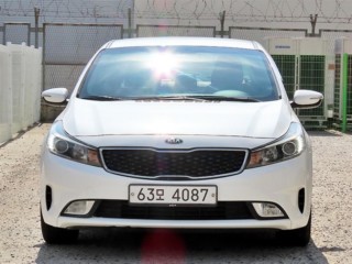 수원 중고차 기아 더뉴 K3 1.6 GDI 트렌디 2018.03식 107,425km