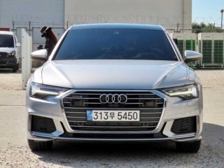 아우디 A6 (C8)