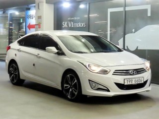 현대 i40Saloon