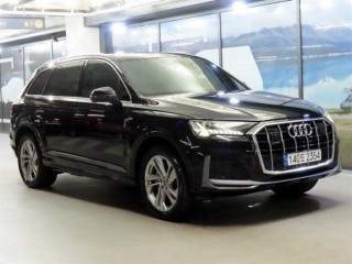 아우디 Q7 (4M)