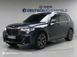 BMW M50i 매물 사진