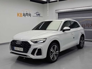 아우디 Q5 (FY)