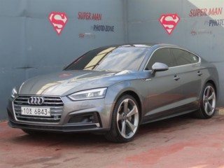 아우디 A5 (F5)