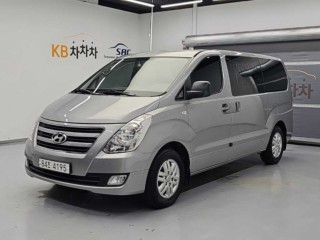 현대 그랜드 스타렉스 밴