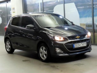 수원 중고차 쉐보레 더뉴스파크 LT 2020.12식 86,583km