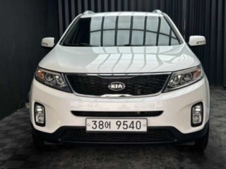 수원 중고차 기아 뉴 쏘렌토 R 2WD 2.0 TLX 2012.09식 121,328km