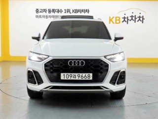 아우디 Q5 (FY)
